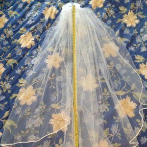 Ivory Wedding Veil (Elbow-Length)
